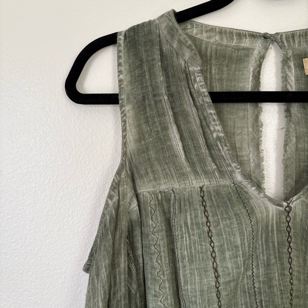 True Craft | Green Cold Shoulder Blouse | Size Small - Picture 3 of 11
